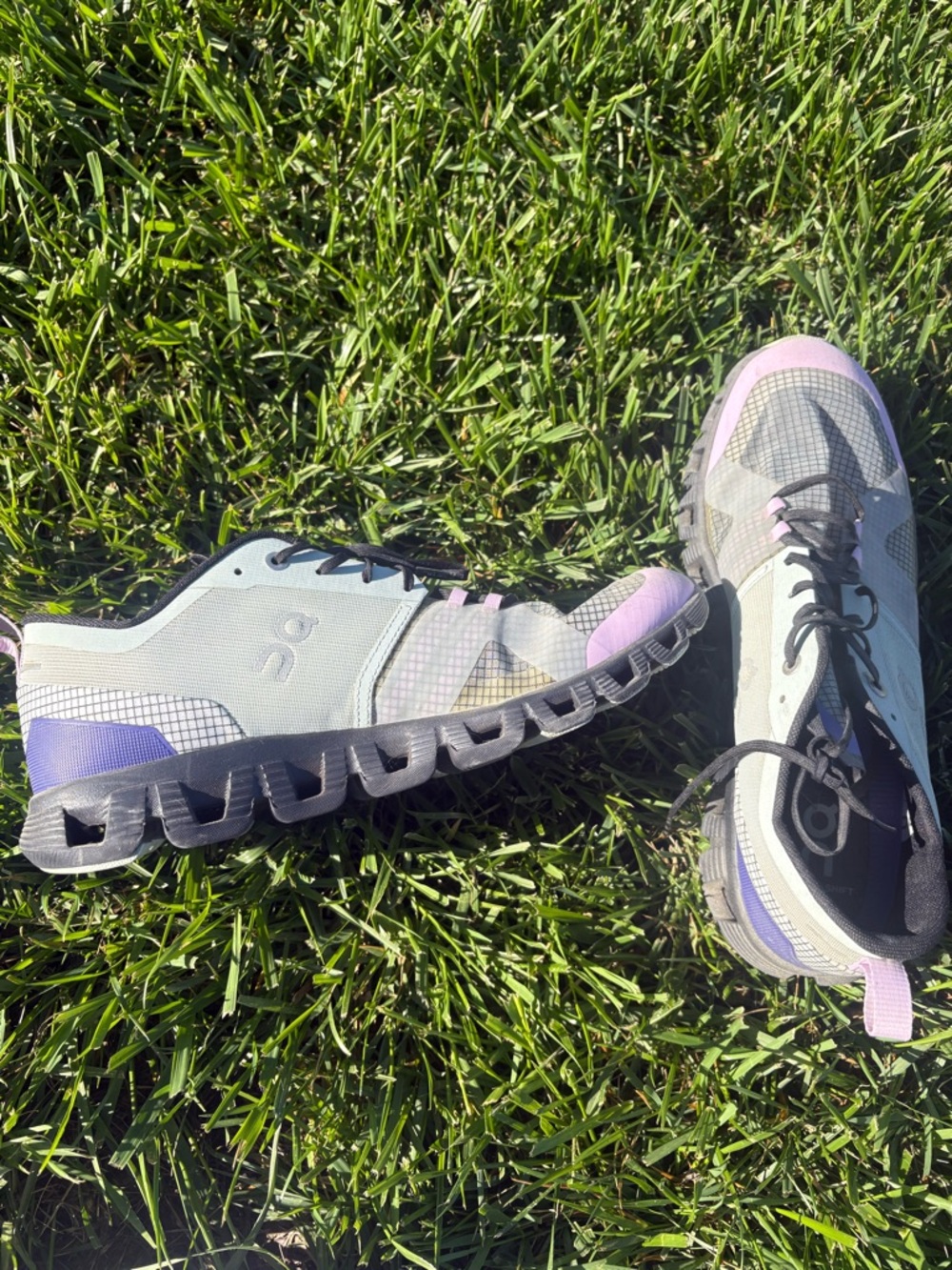 On Running Women's Athletic Shoes in Light Gray and Lavender
